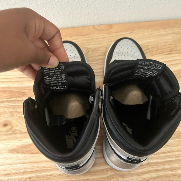 Nike Air Jordan 1 Retro High OG “Silver Toe” (Size 7) - Picture 10 of 10